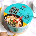 Лапша с курицей и специями 藤椒麻鸡味 (зеленая) чашка 12шт Коробка /903-1